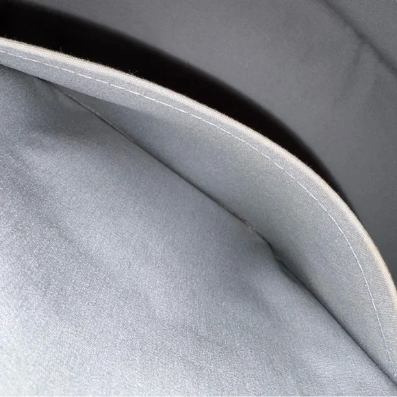 Louis Vuitton summit drive handbag - Picture 7 of 13